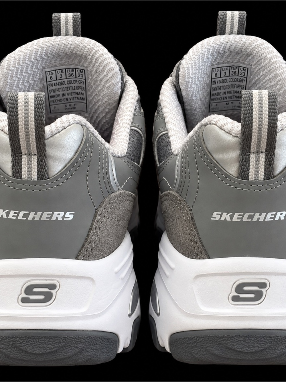 Skechers D’Lites Women’s Gray Sneakers Size 6 – Memory Foam